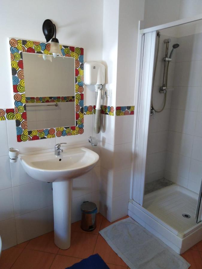 Magione Apartment&Rooms Palermo Bagian luar foto