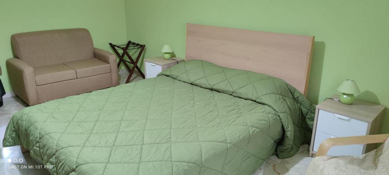Magione Apartment&Rooms Palermo Bagian luar foto