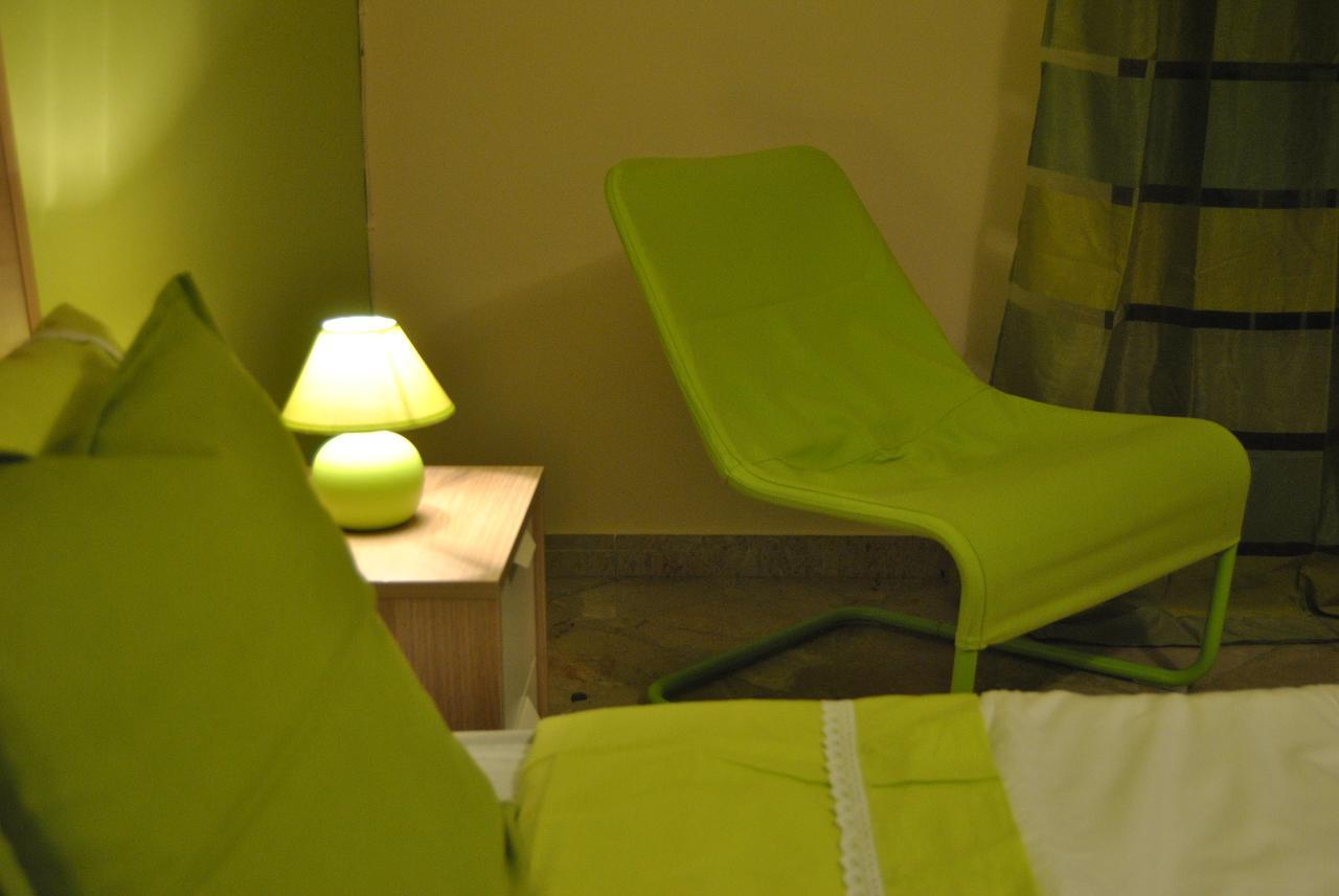 Magione Apartment&Rooms Palermo Bagian luar foto
