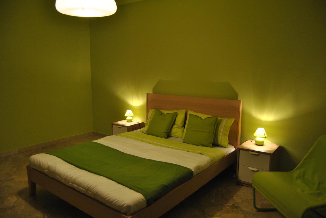 Magione Apartment&Rooms Palermo Bagian luar foto